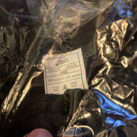 Asics Sports Bra Womens 34C Black Lock Front Zip Athletic Bra NWT WU0902-90 - Picture 5 of 10